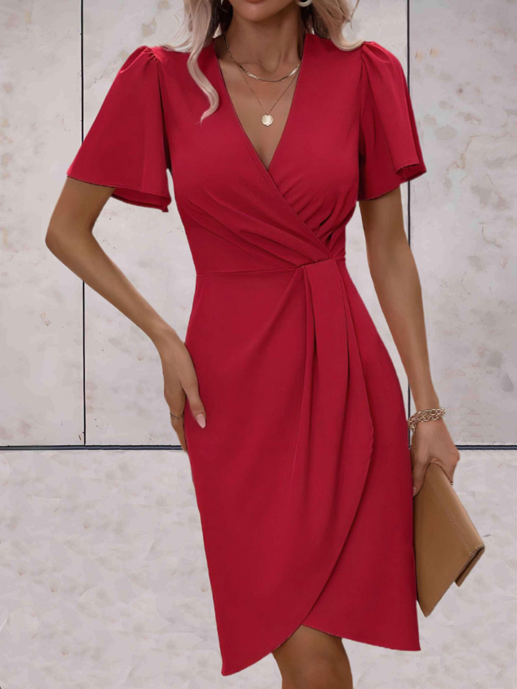 Beautifully Crafted Dress in a Classic Style