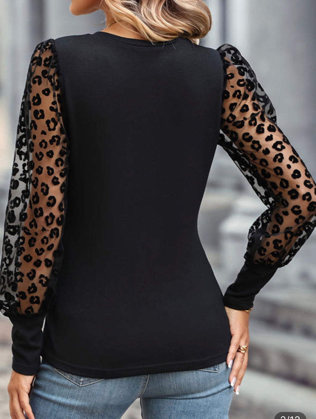 Elegantly Styled Blouse for Everyday Wear