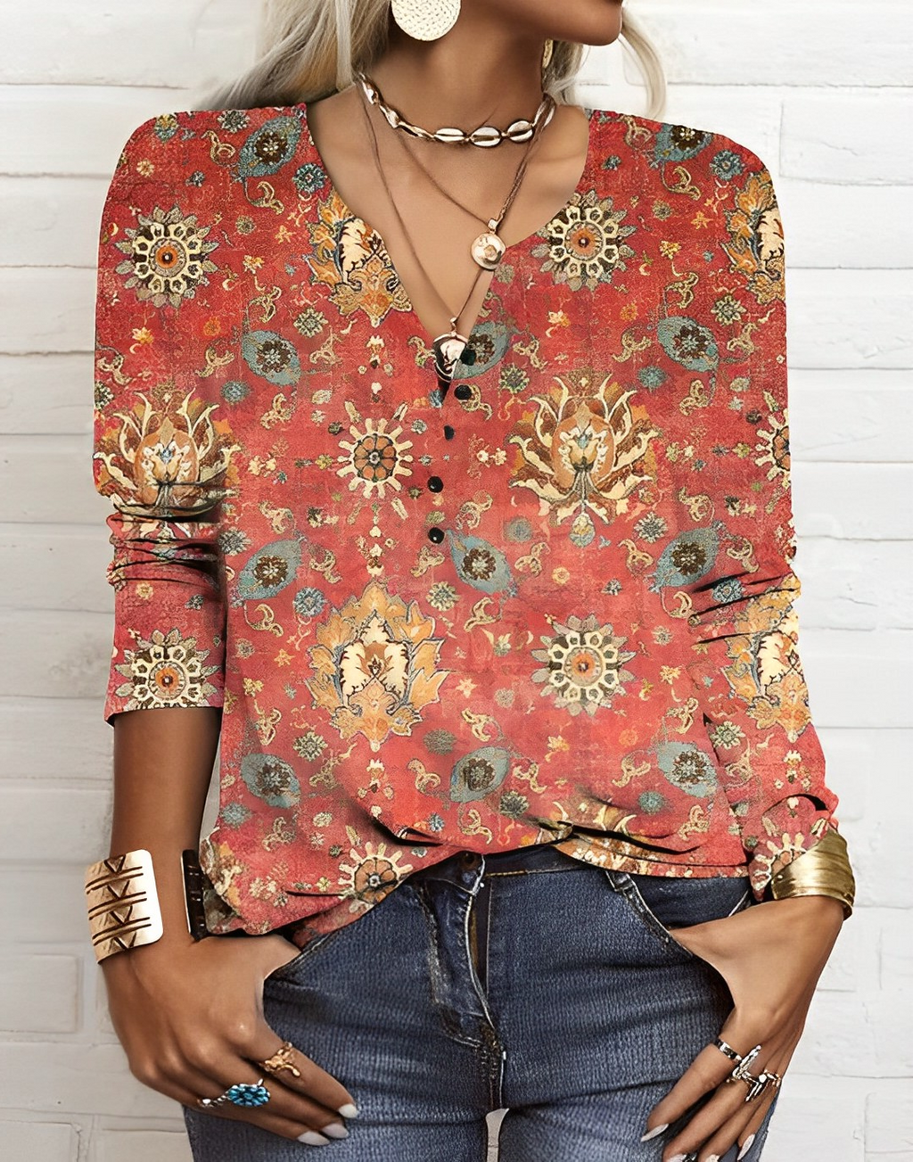 Elegantly Styled Blouse for Everyday Wear
