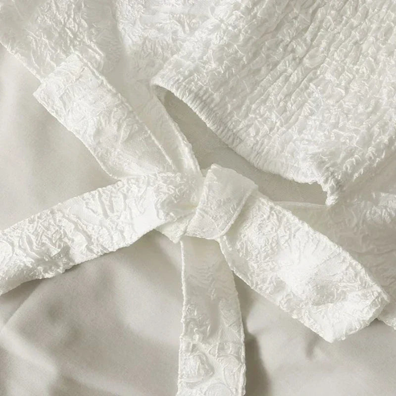 Beautifully Crafted Blouse in a Classic Style