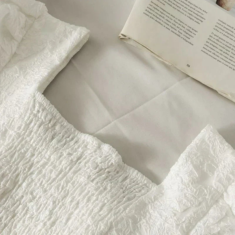 Beautifully Crafted Blouse in a Classic Style