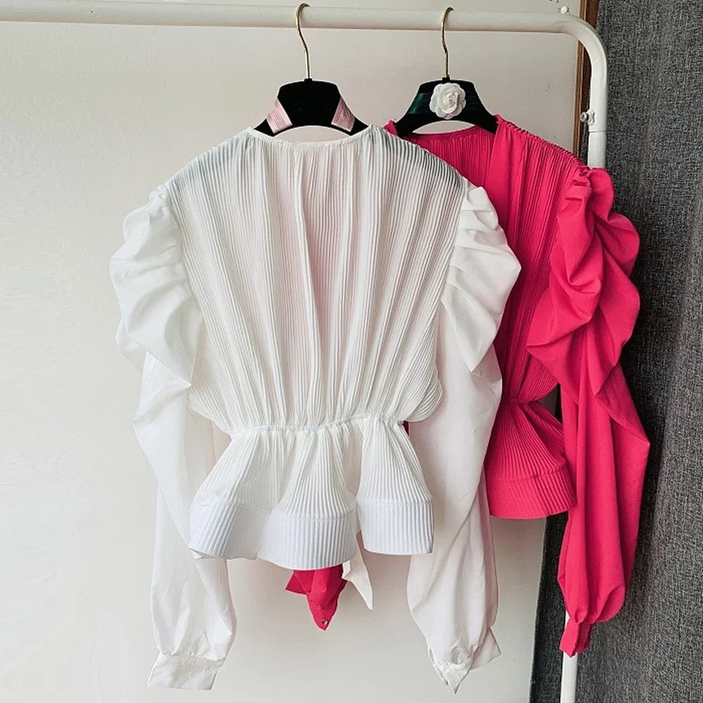 Classic Vintage Blouse with a Flattering Fit