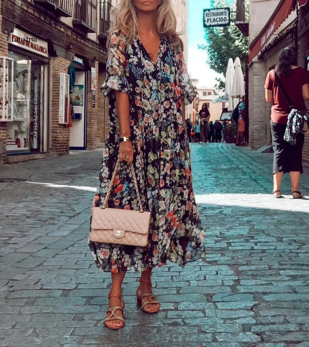 Timeless Vintage Style Dress
