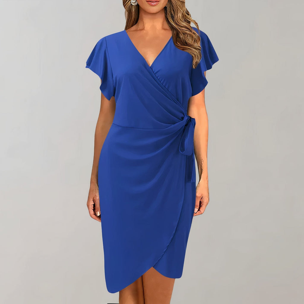 Sophisticated Dress with a Clean Classic Look