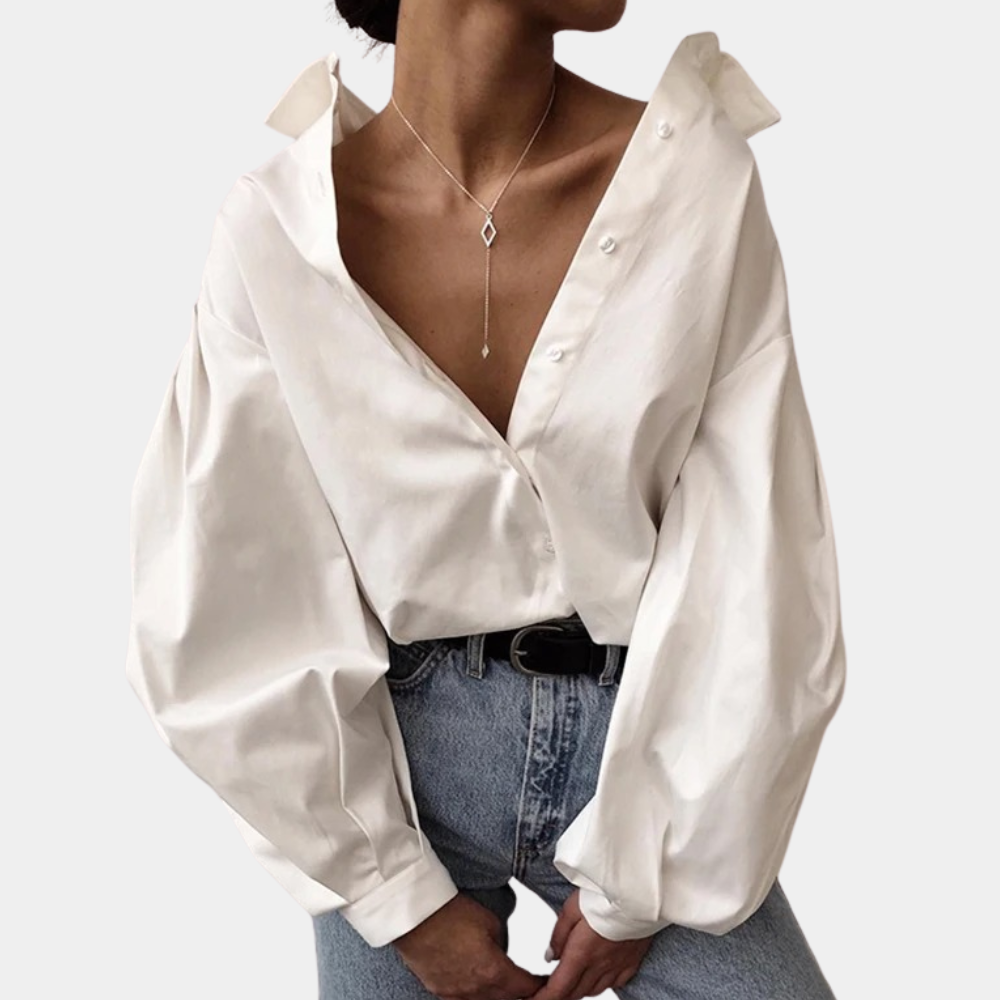 Effortlessly Elegant Blouse with a Timeless Design