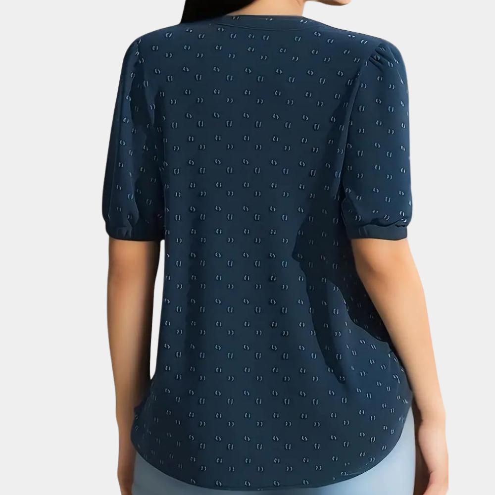 Sophisticated Blouse with a Clean Classic Look