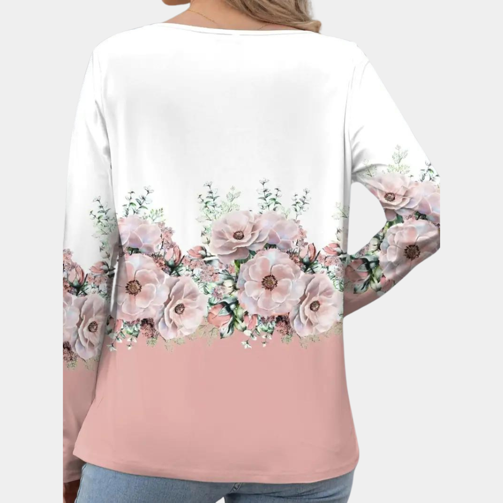Sophisticated Blouse with a Clean Classic Look