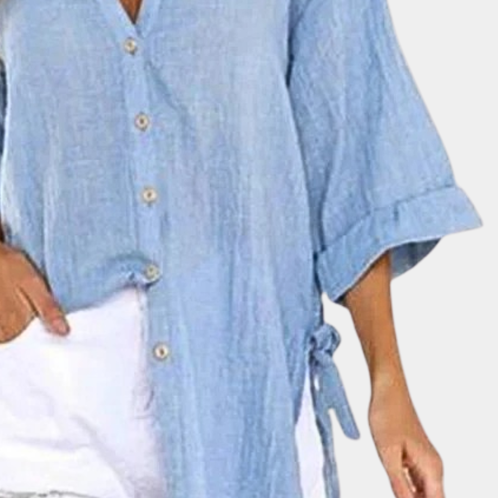 Sophisticated Blouse with a Clean Classic Look