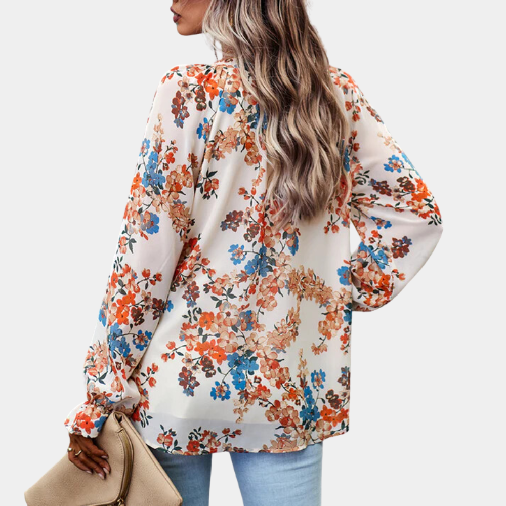Sophisticated Blouse with a Clean Classic Look