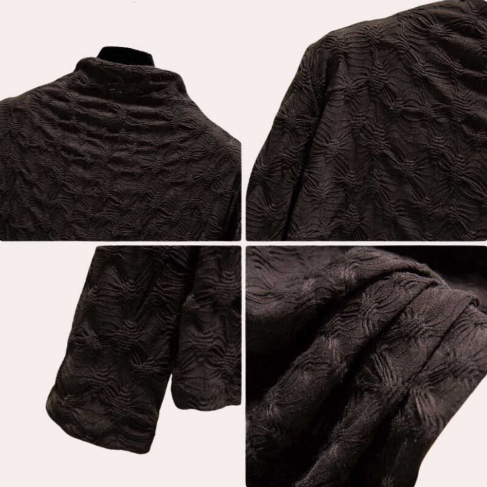 Beautifully Crafted Blouse in a Classic Style