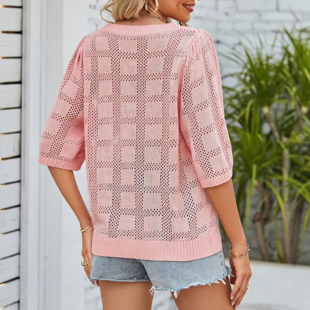 Classic Vintage & Enduringly Stylish Blouse