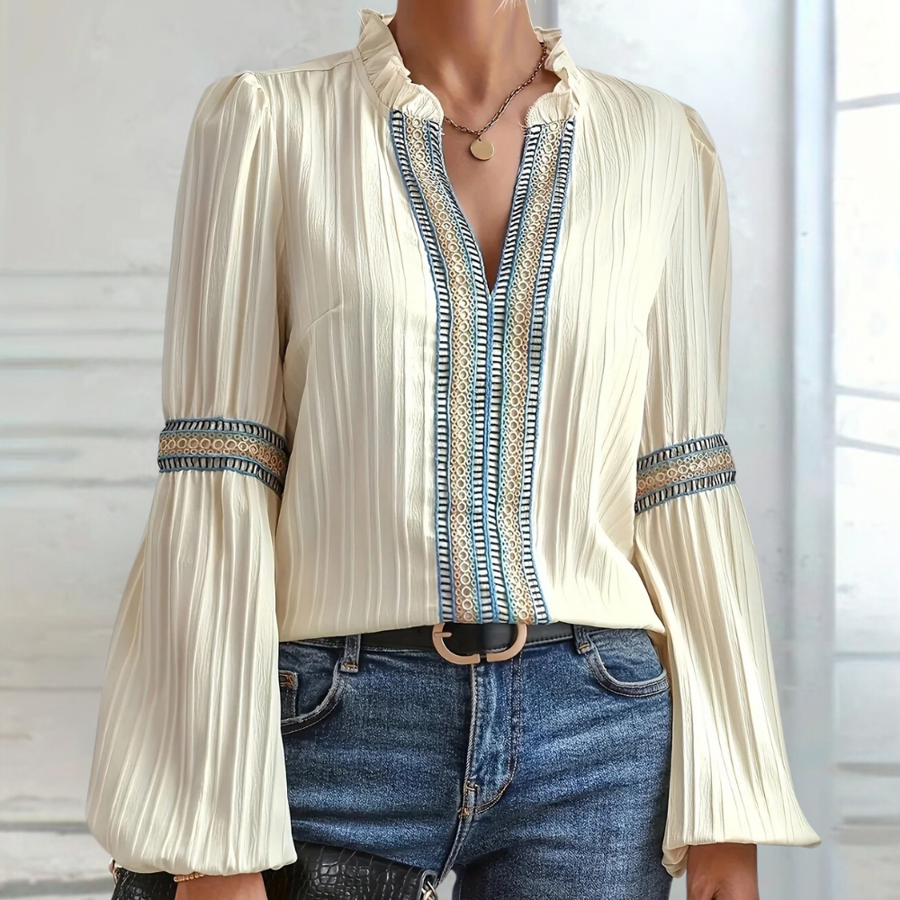Well Tailored Blouse with a Graceful Silhouette