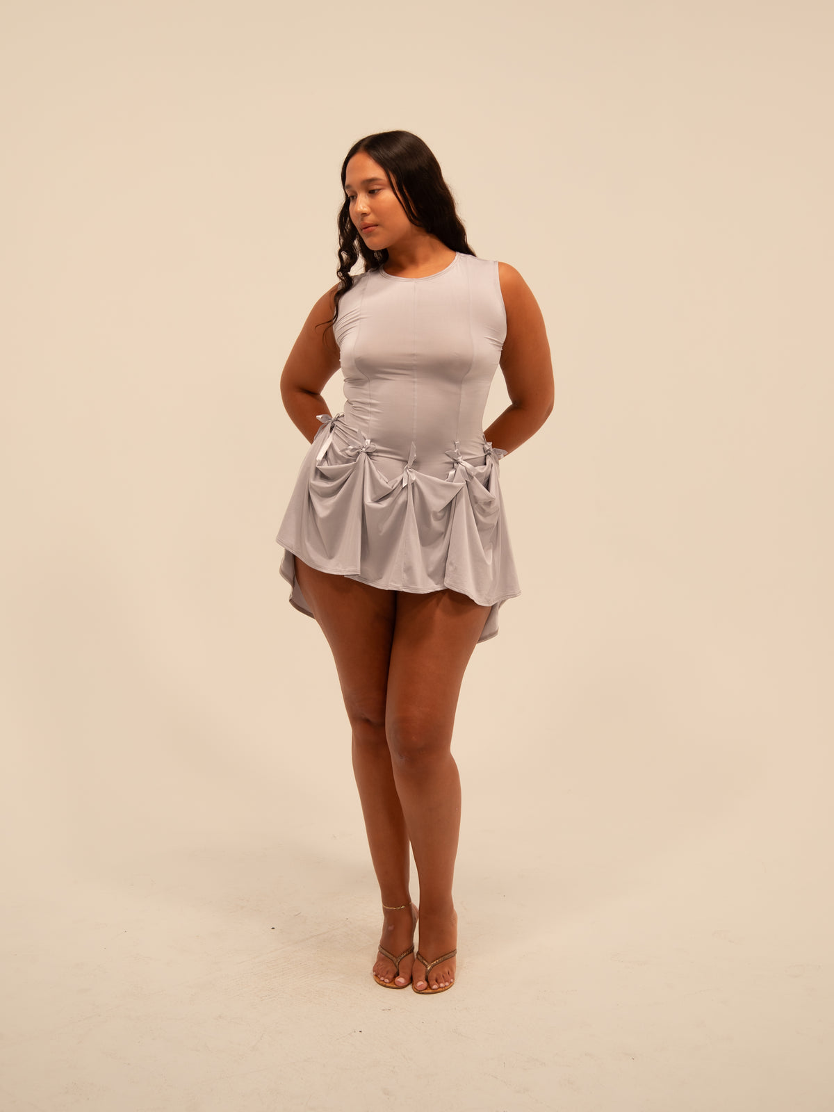Well Tailored Dress with a Graceful Silhouette