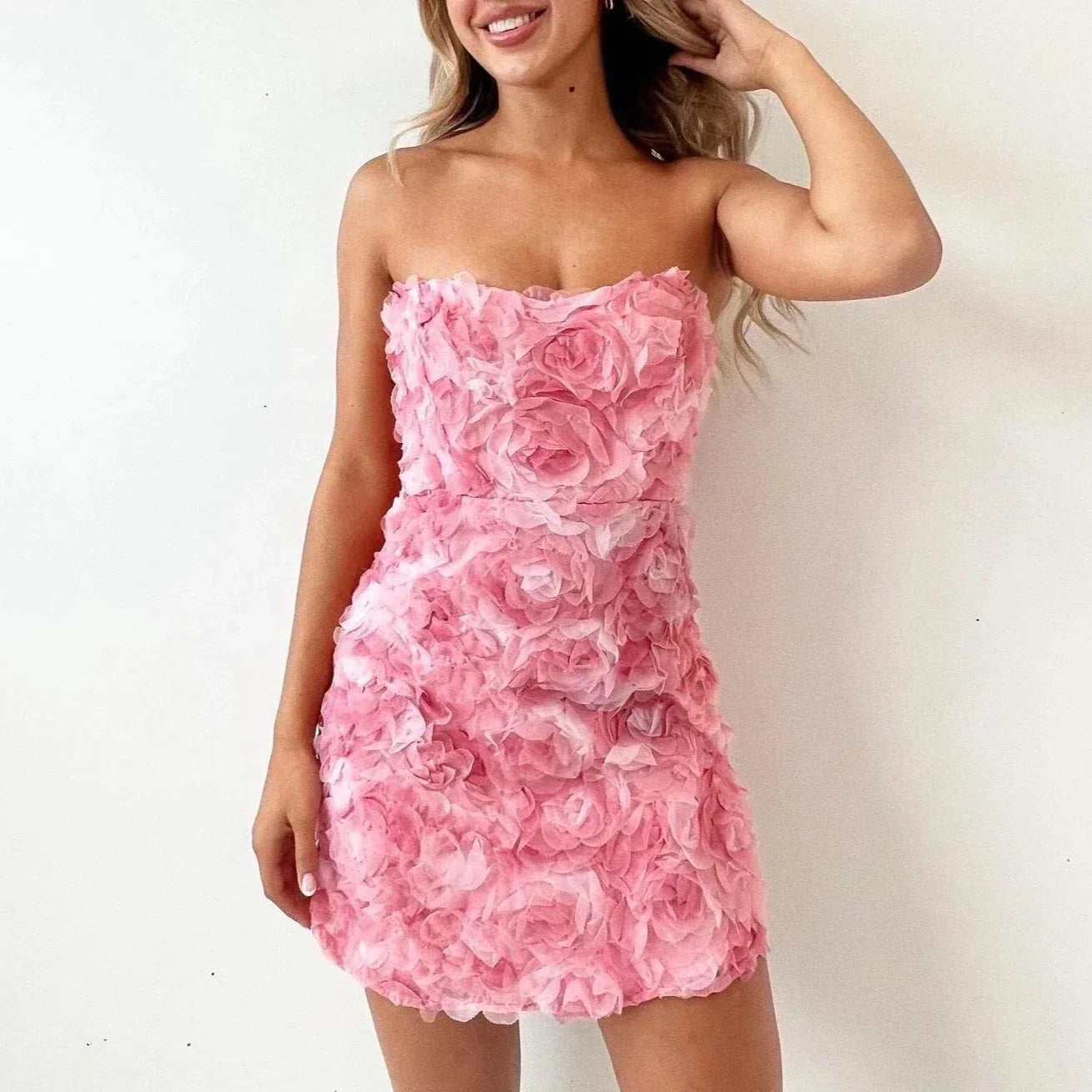 Beautifully Crafted Dress in a Classic Style
