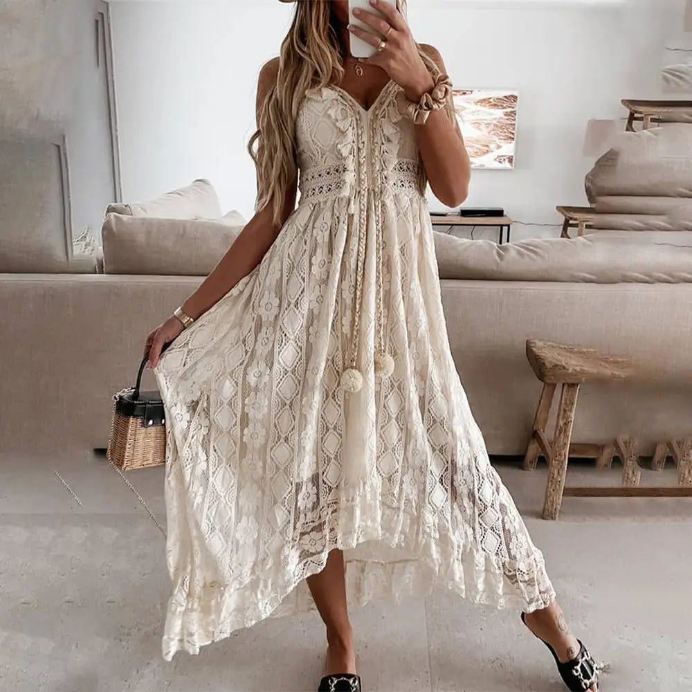 Beautifully Crafted Dress in a Classic Style