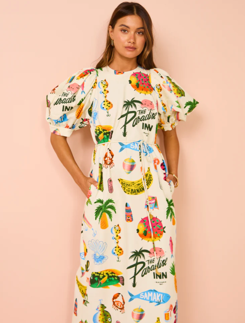 Classic Vintage Dress with a Flattering Fit