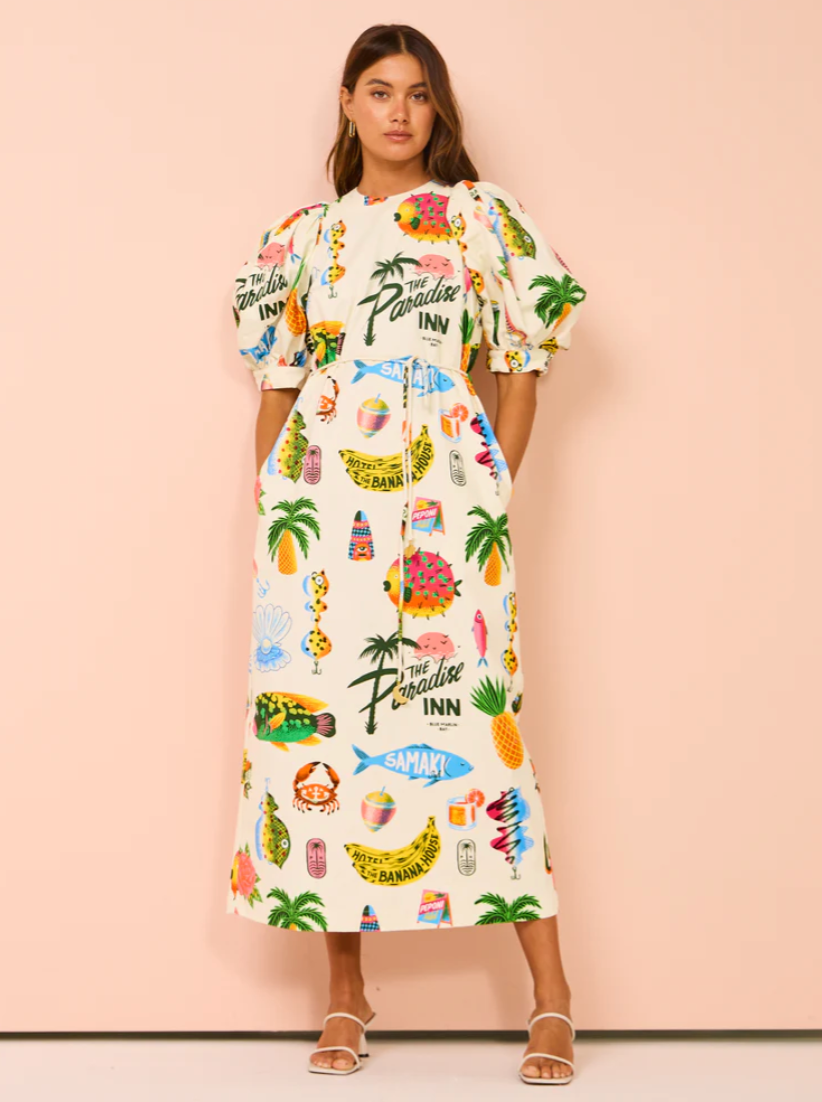 Classic Vintage Dress with a Flattering Fit