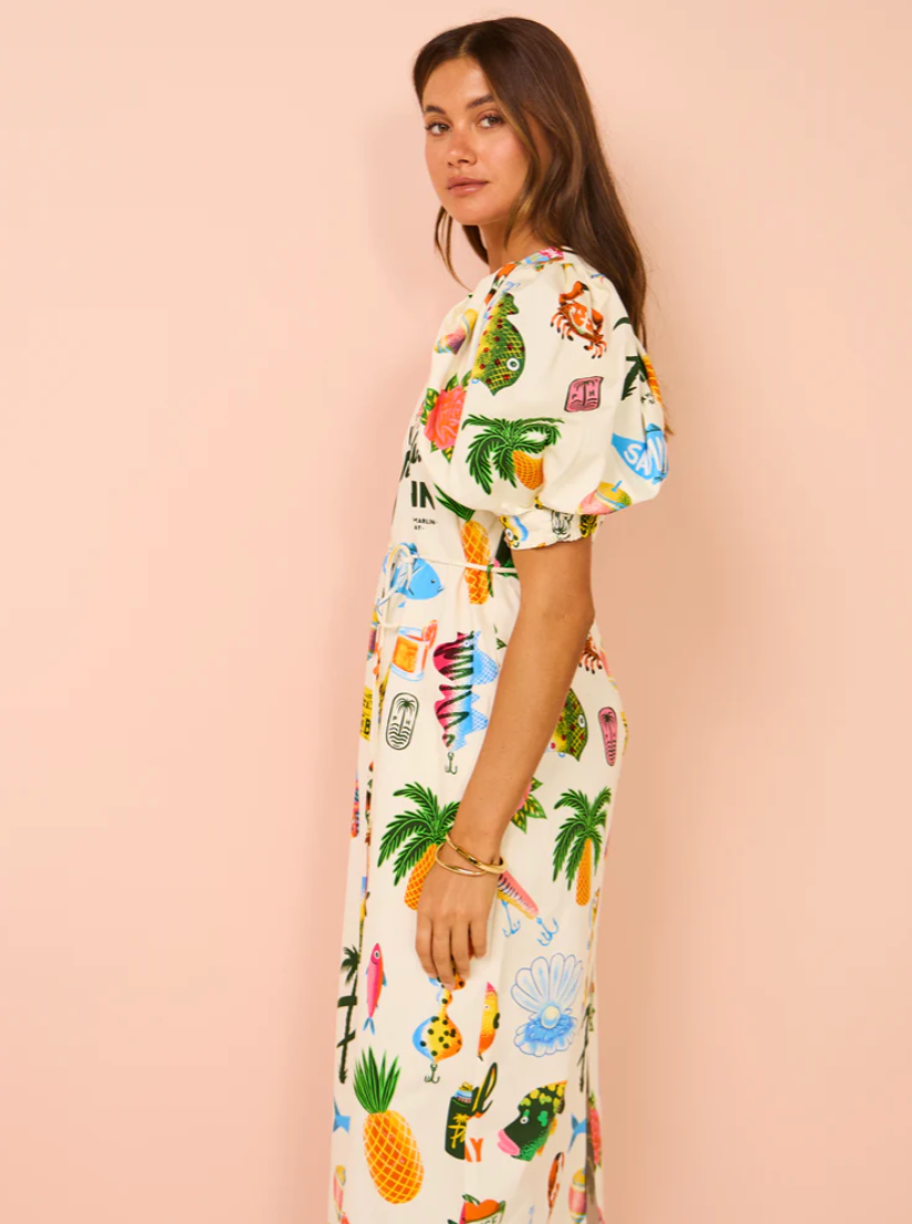 Classic Vintage Dress with a Flattering Fit