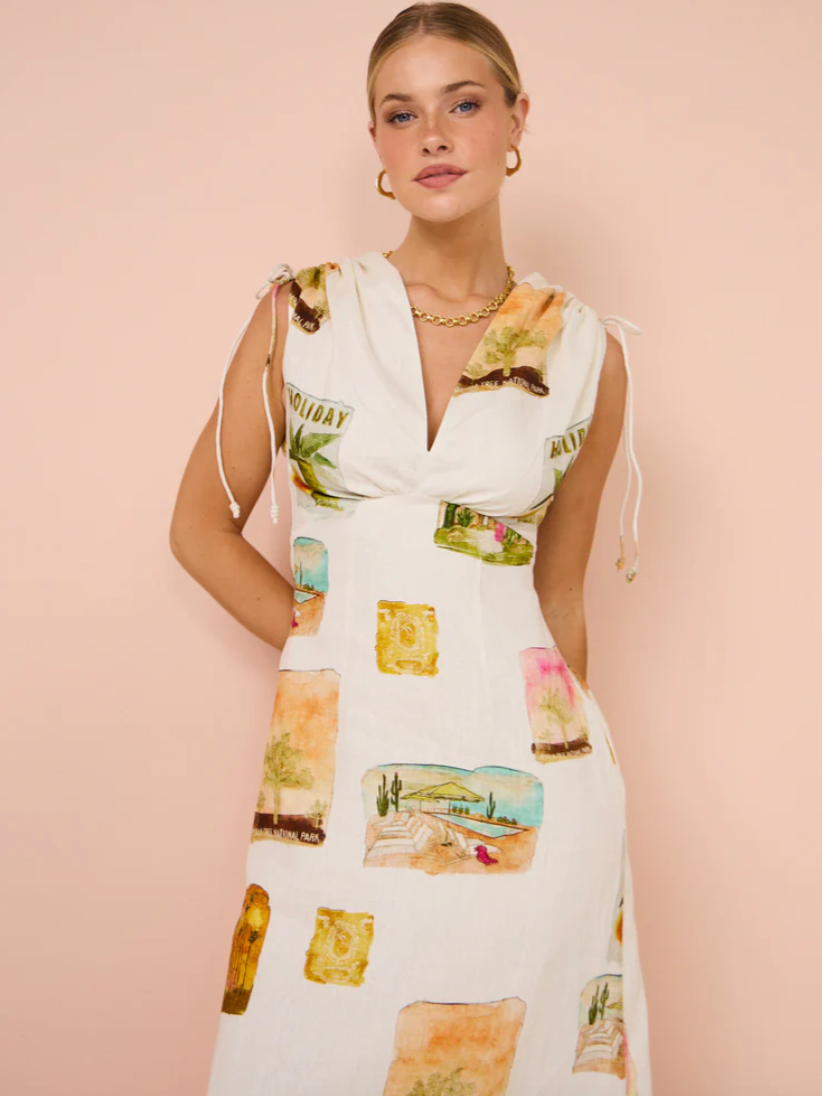 Beautifully Crafted Dress in a Classic Style
