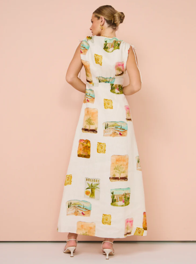 Classic Vintage & Enduringly Stylish Dress