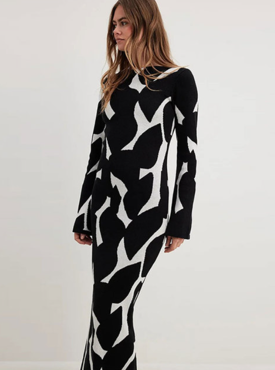 Elegantly Styled Dress for Everyday Wear