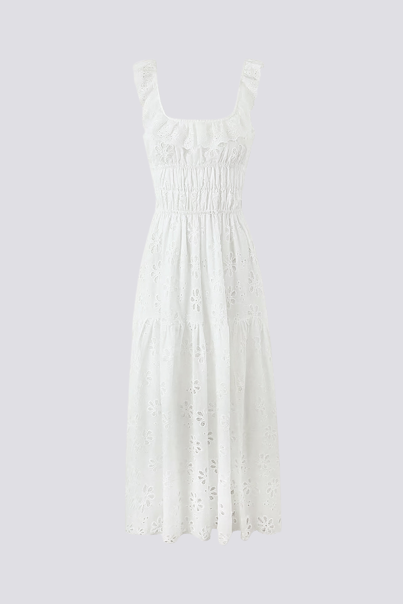 Well Tailored Dress with a Graceful Silhouette