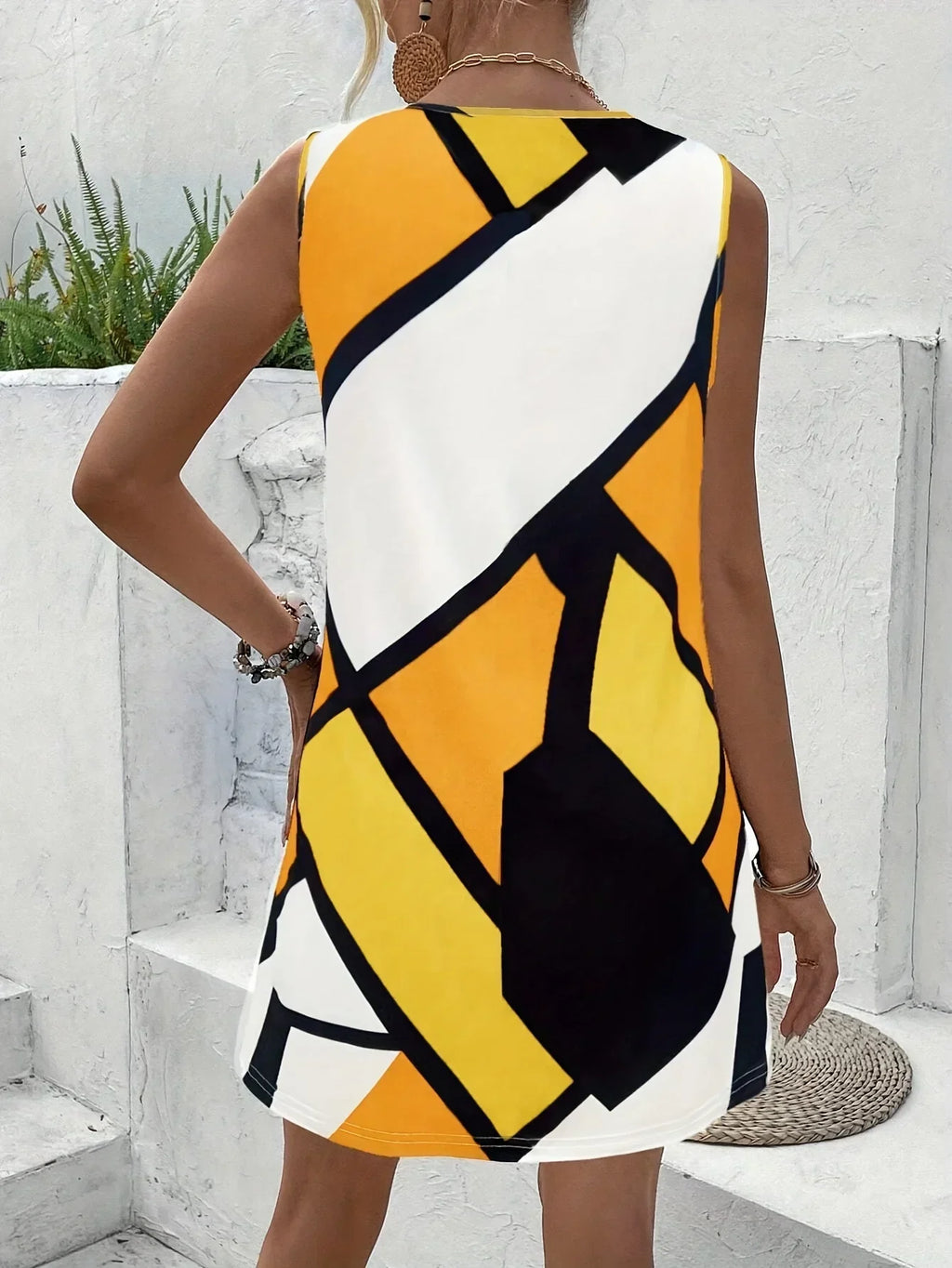 Elegantly Styled Dress for Everyday Wear