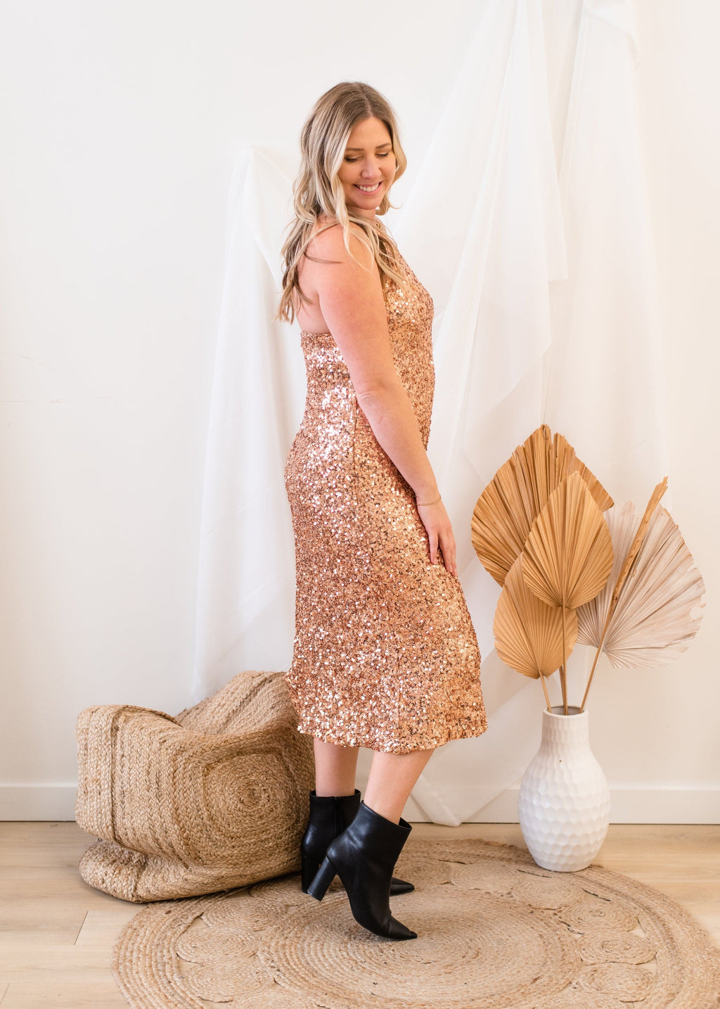 Elegantly Styled Dress for Everyday Wear