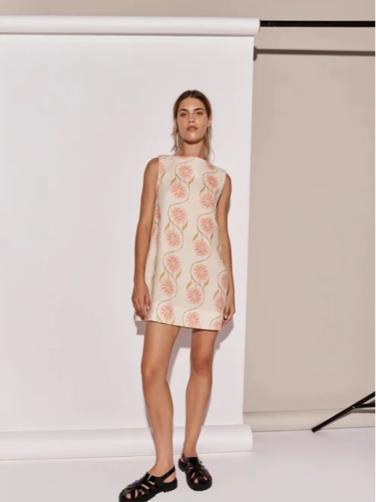 A Vintage Style Dress with Delicate Timeless Details
