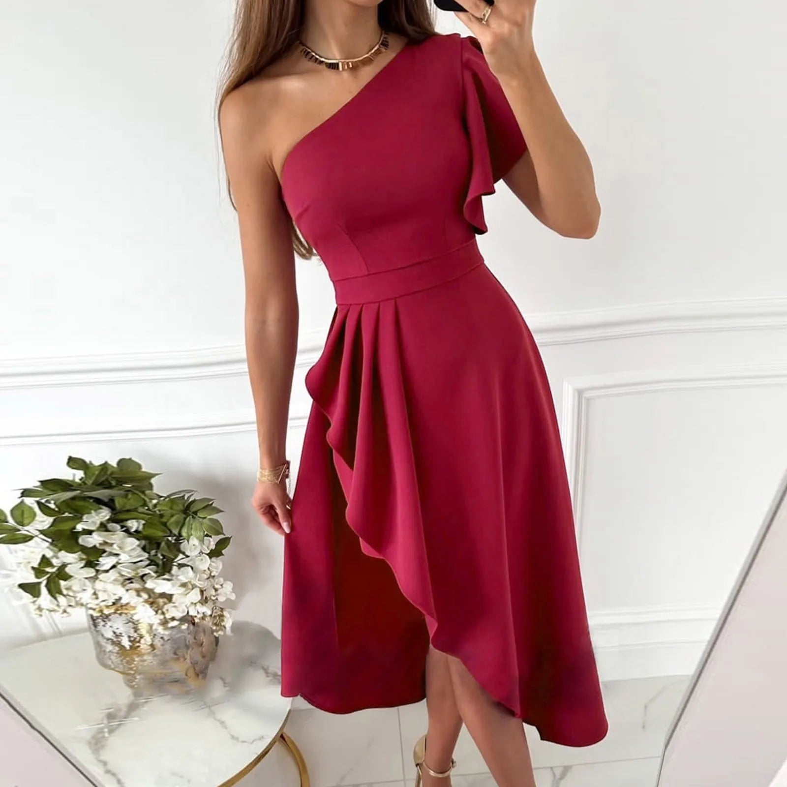 Classic Vintage & Enduringly Stylish Dress