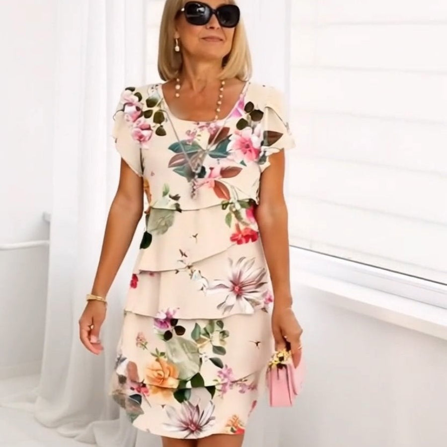 Effortlessly Elegant Dress with a Timeless Design