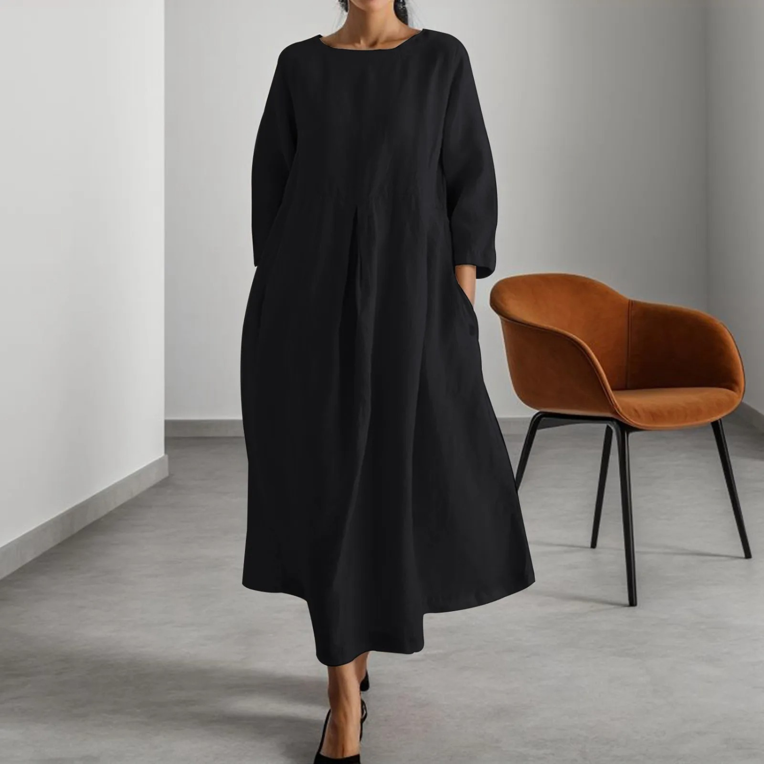 Sophisticated Dress with a Clean Classic Look