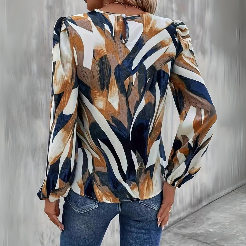Polished Blouse with an Effortless Classic Look