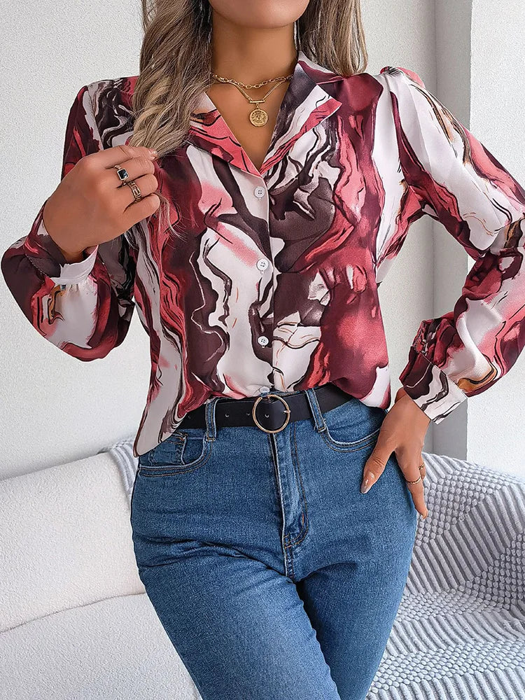 Beautifully Crafted Blouse in a Classic Style