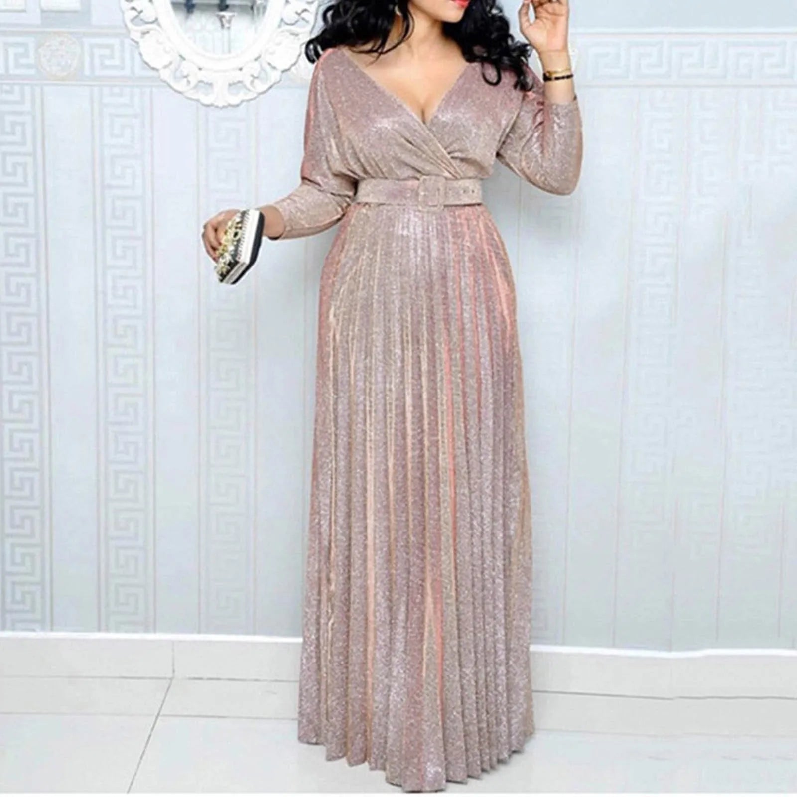 Polished Dress with an Effortless Classic Look