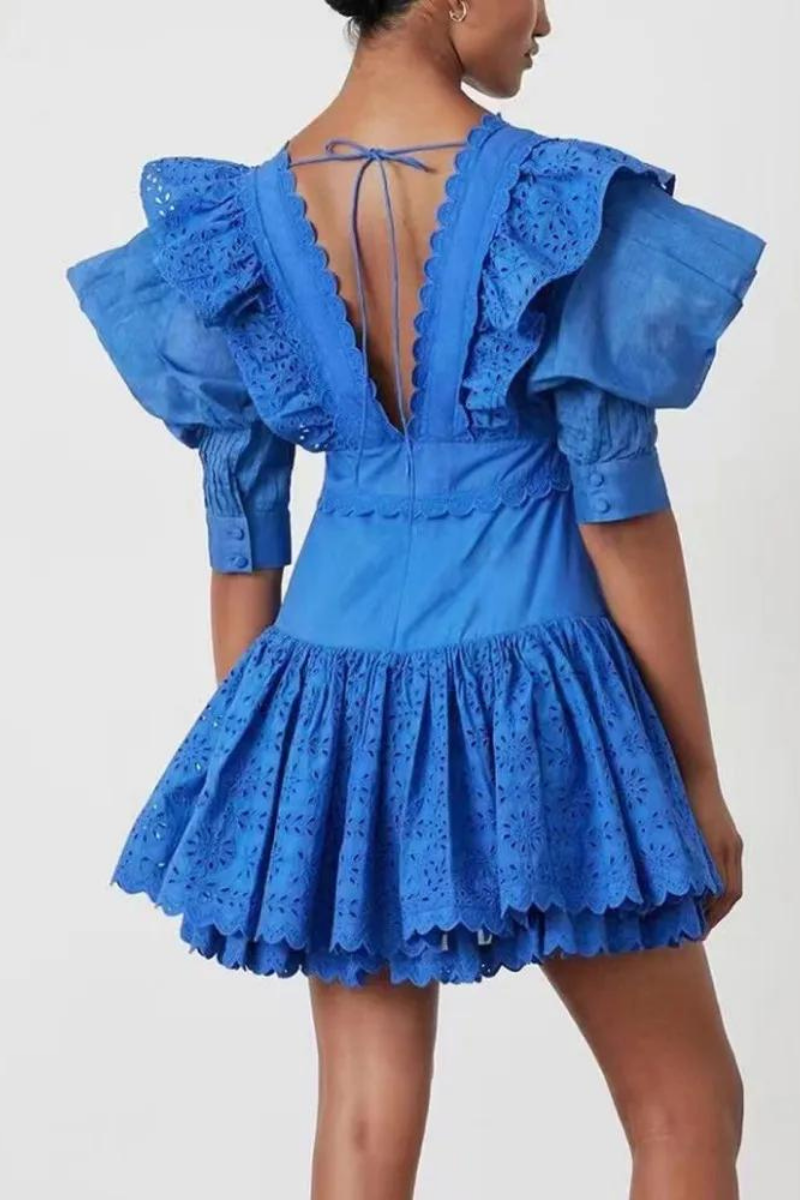 Gracefully Styled Dress for Any Occasion