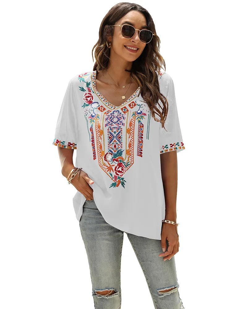 Sophisticated Blouse with a Clean Classic Look