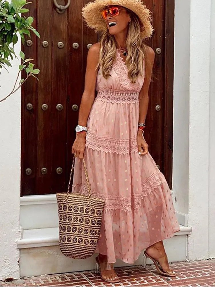 Polished Dress with an Effortless Classic Look