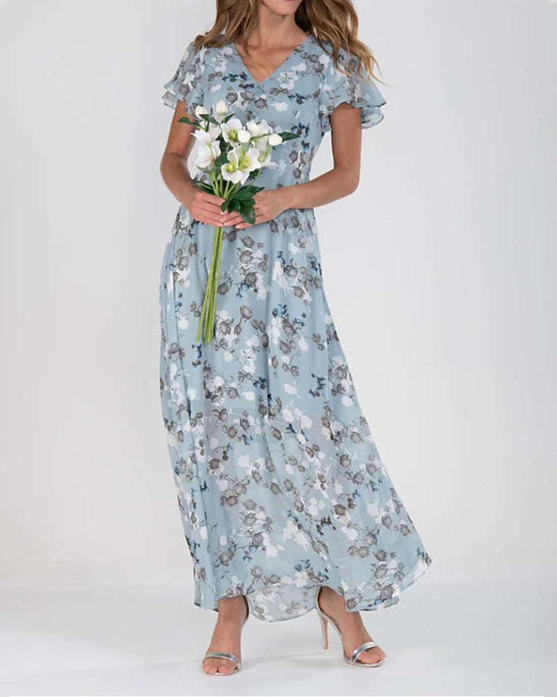 Well Tailored Dress with a Graceful Silhouette