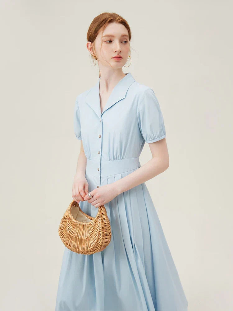 Effortlessly Elegant Dress with a Timeless Design