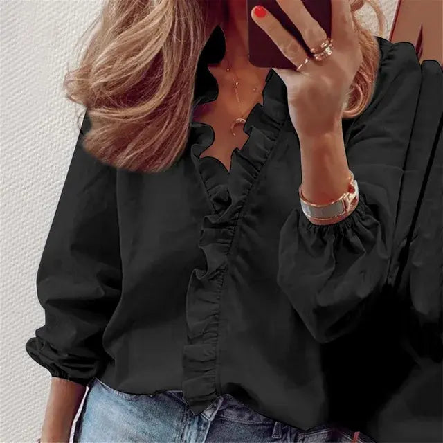 Beautifully Finished Shirt in a Timeless Design