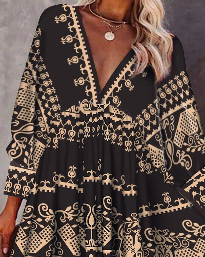 Well Tailored Dress with a Graceful Silhouette