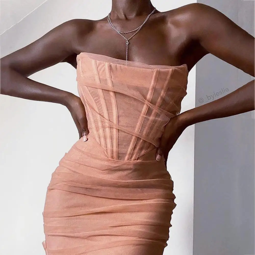 Polished Dress with an Effortless Classic Look