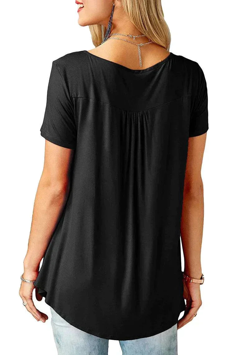 Classic Vintage Blouse with a Flattering Fit