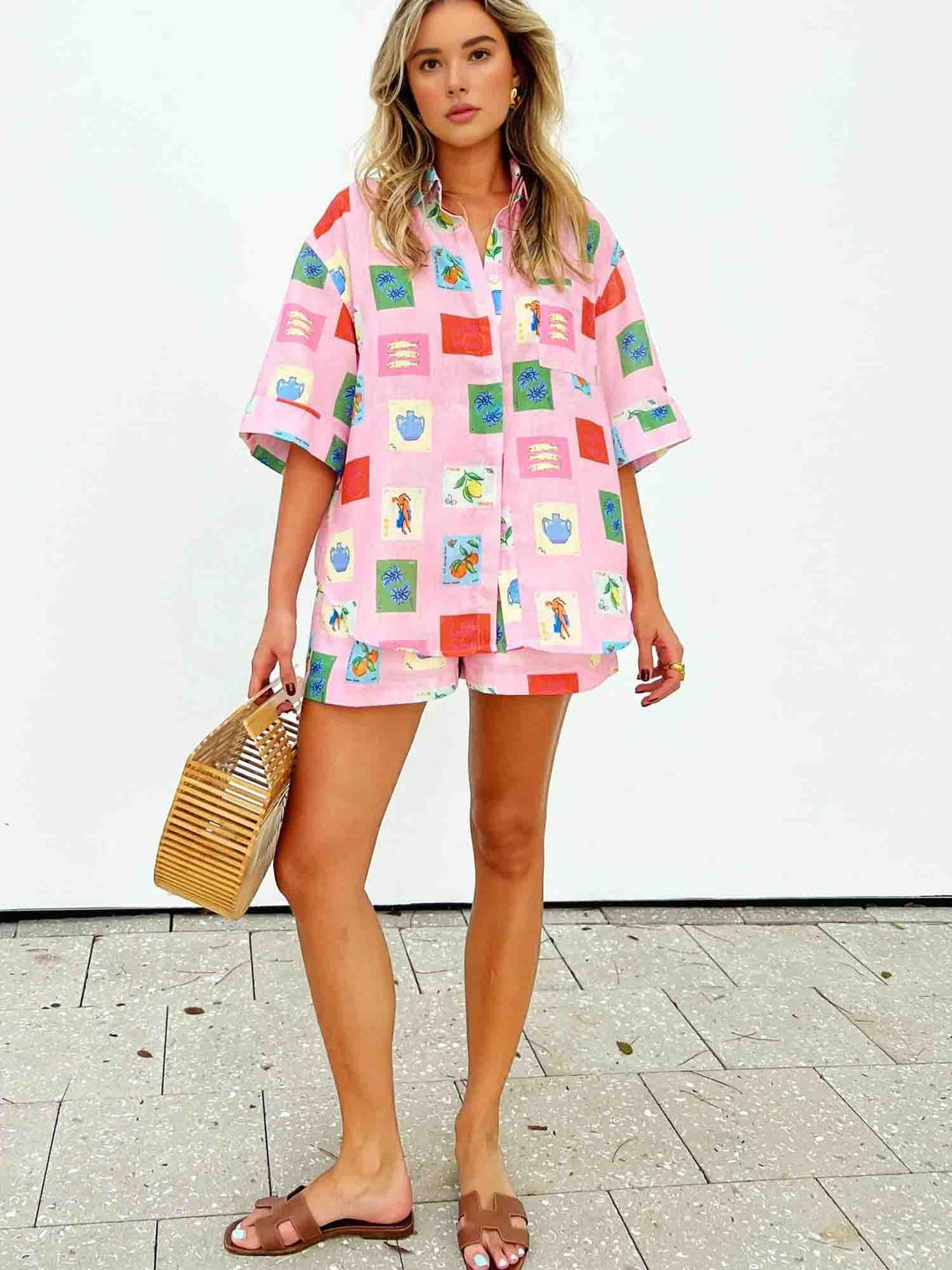 Classic Vintage Shirt with a Flattering Fit