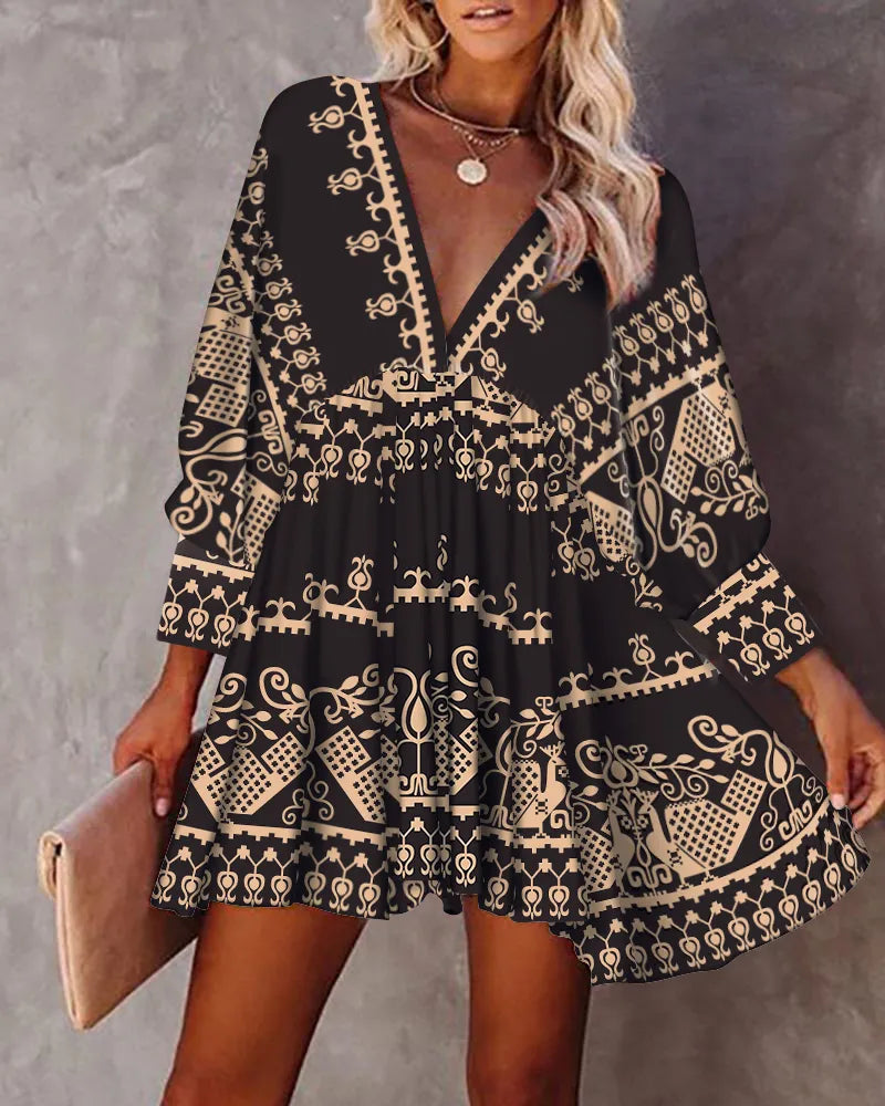 Well Tailored Dress with a Graceful Silhouette