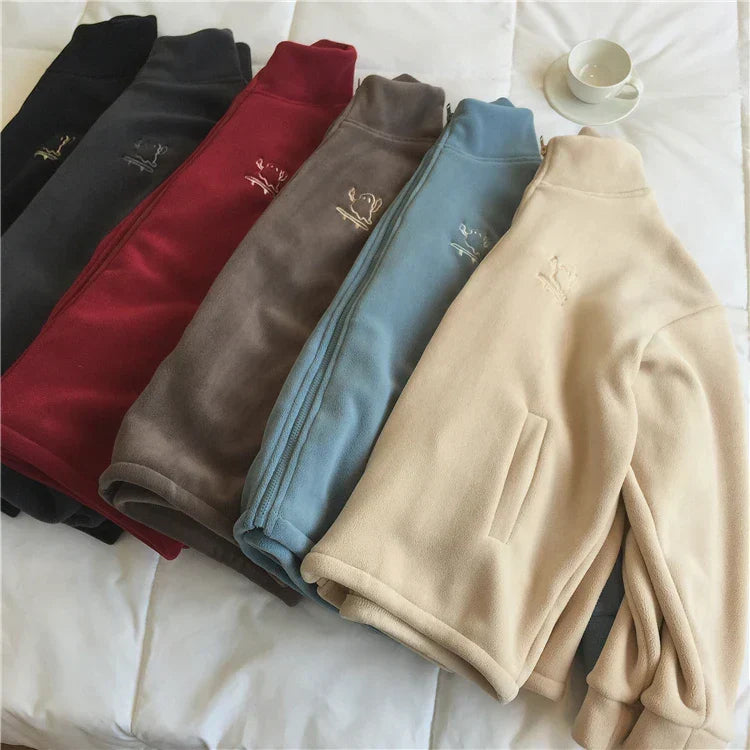 Effortlessly Elegant Shirt with a Timeless Design