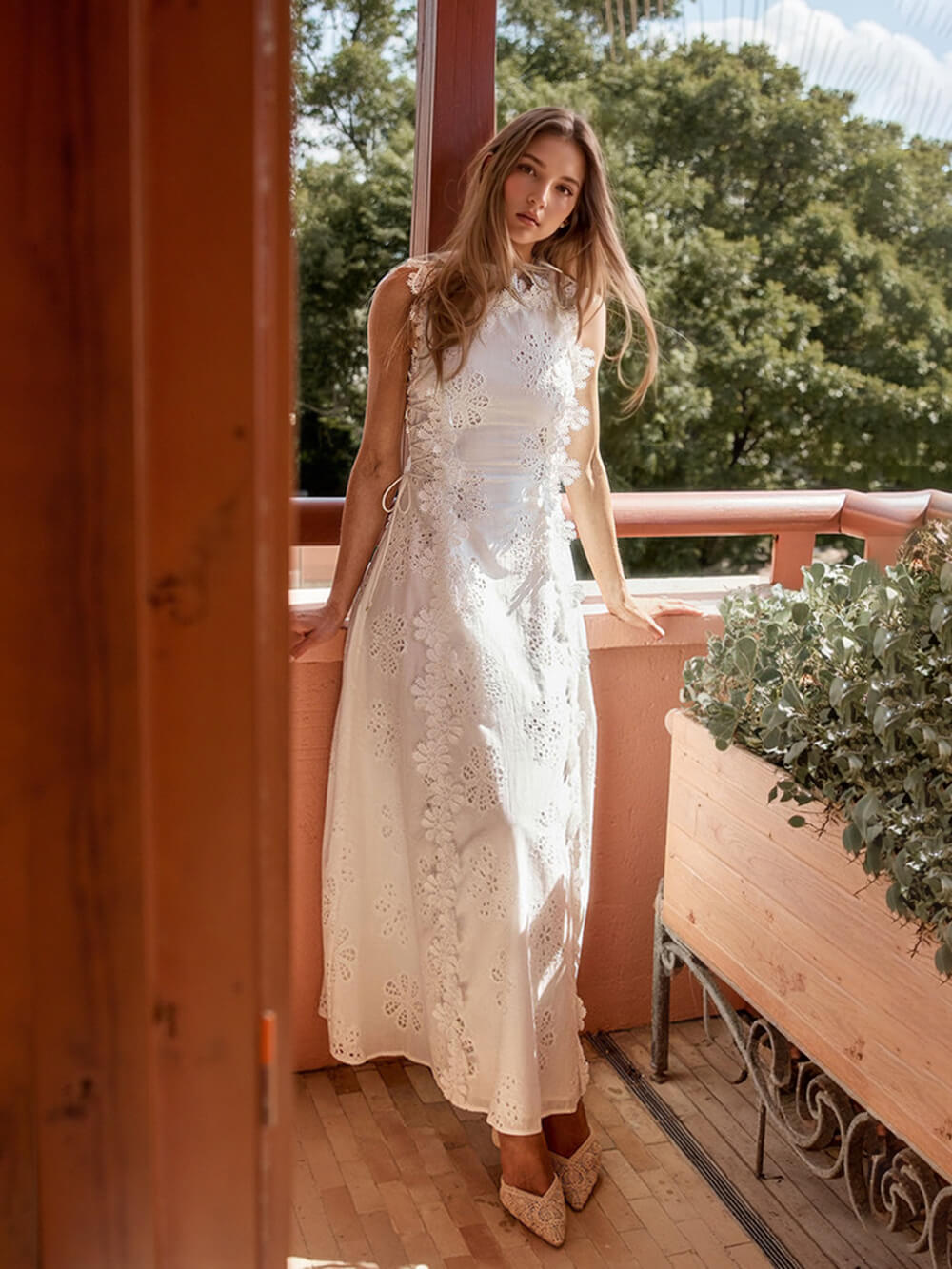 Sophisticated Dress with a Clean Classic Look