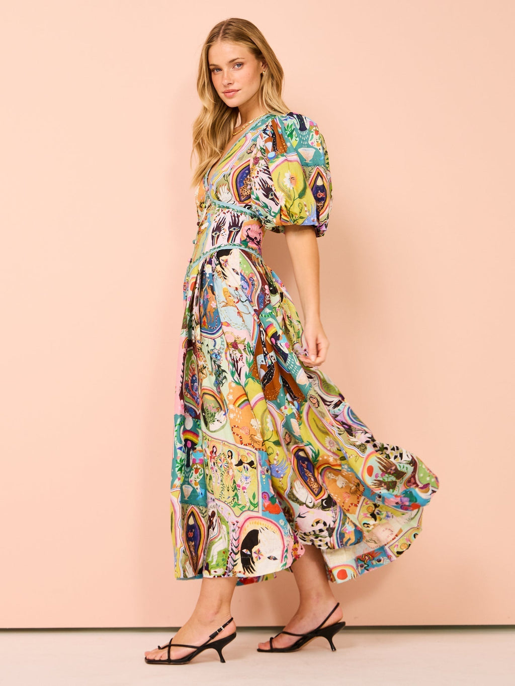 Classic Vintage & Enduringly Stylish Dress