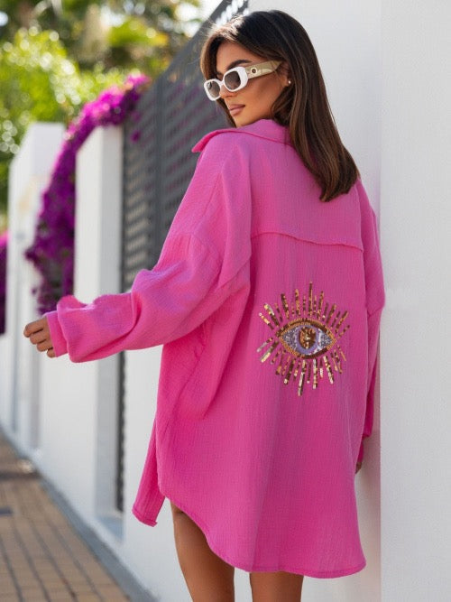 Effortlessly Elegant Blouse with a Timeless Design